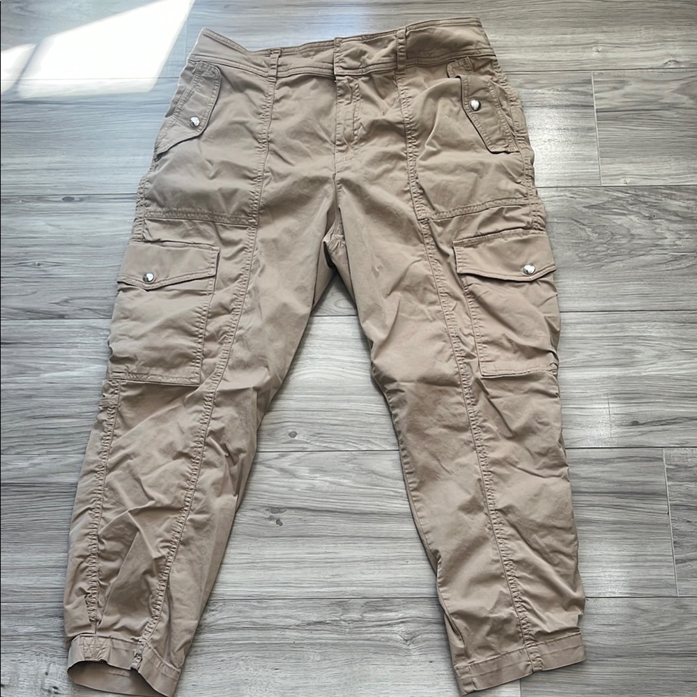 Ralph Lauren Tan Capris with Relaxed Fit